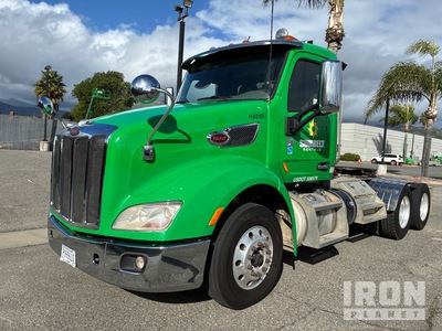 2017 Peterbilt 579 6x4 Day Cab Prime Mover