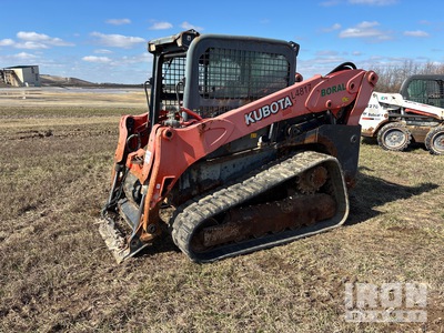 2015 Kubota SVL90-2 Two-Speed Compact Track Loader