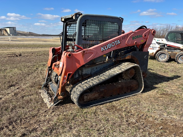 2015 Kubota SVL90-2 Two-Speed Compact Track Loader