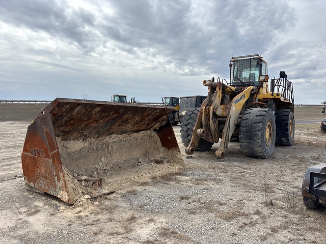 2011 Komatsu WA600-6 Wheel Loader