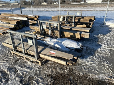 Quantity of (3) Pallets of Tablas de madera