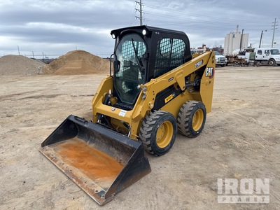 2023 Cat 226D3 Two-Speed Minicargadora