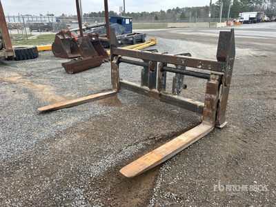 72 in Q/C Wheel Loader Forks - Fits Komatsu WA380