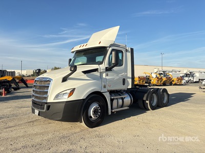 2018 Freightliner Cascadia 126 6x4 トラックトラクター（T/A）