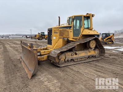Cat D6N ブルドーザー