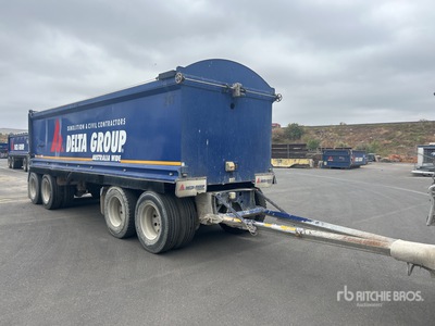 2008 Hamlex 7.7 m Quad Dog Drawbar End Dump Trailer