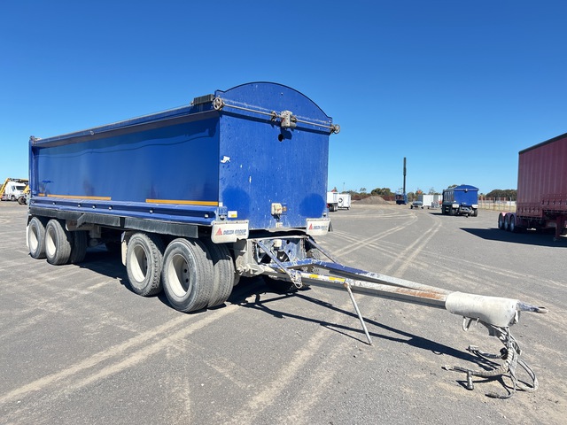 2008 Hamlex 7.7 m Quad Dog Tipping Trailer