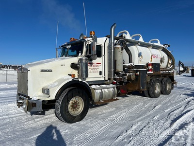 2012 Kenworth T800 6x4 Vacuum Tanker Truck