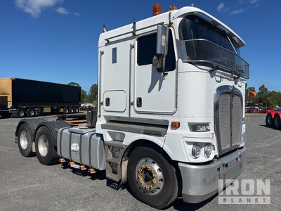 2017 Kenworth K200 6x4 Cabeza Tractora Cabina Dormitorio