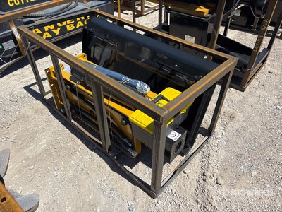 2026 AGT SSHH680 Brise-roche pour chargeuse à différentiel (Unused)