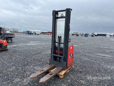 2016 Fenwick Linde L16 1500 kg Forklift (Inoperable)