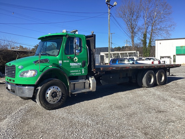 2015 Freightliner M2 6x4 Flatbed Truck