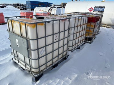 Quantity of (4) 1000 L Cube Water Tank
