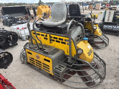 2017 Wacker Neuson CRT48-37V Ride-On Power Trowel