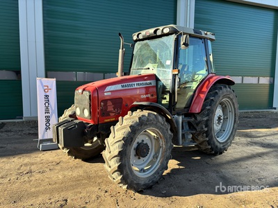2004 Massey Ferguson 5445 4WD Tractor