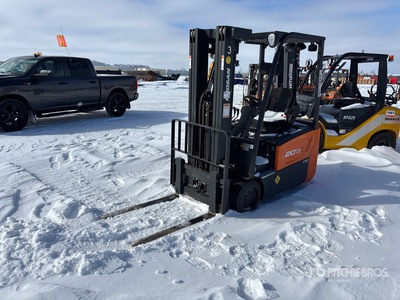 2023 Doosan BT20T-7 3650 lb Carrelli Elevatori Elettrici