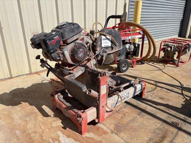 2021 Husqvarna MS360G Brick Cutter