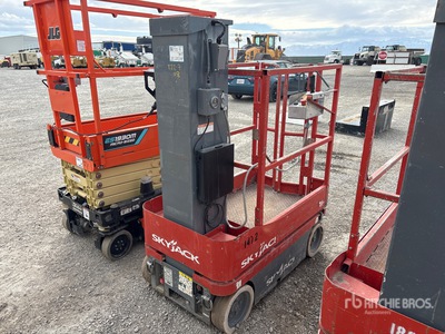 2012 Skyjack SJ16 Vertical Mast Lift