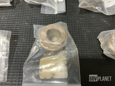 (8) Boeing 39-14282 Flanged Mounted Bolts