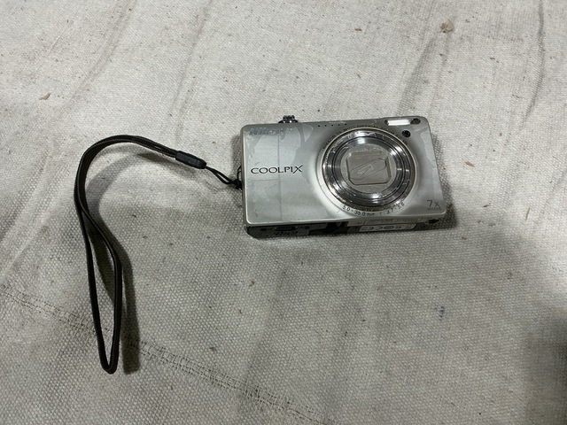 (6) Assorted Digital Cameras