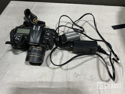 Nikon D300 Digital Camera w/Accessories