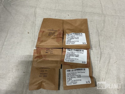 (80) PCX H805-04-SS Machine Thread Plugs