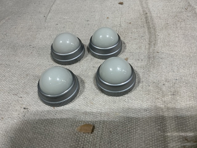 (84) Dialight 051-0135-303 Light Lenses