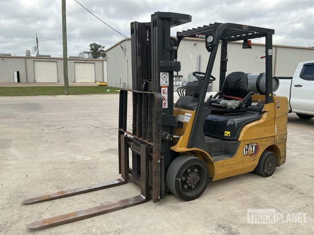 2022 Cat 2C6000 5750 lb Cushion Tire Forklift