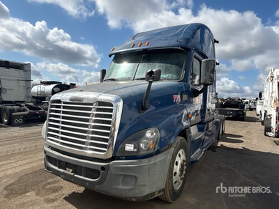 2014 Freightliner Cascadia 125 6x4 Ciągnik siodłowy T/A z kabiną sypialną