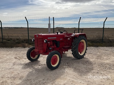 McCormick Internacional D326 2WD Tractor
