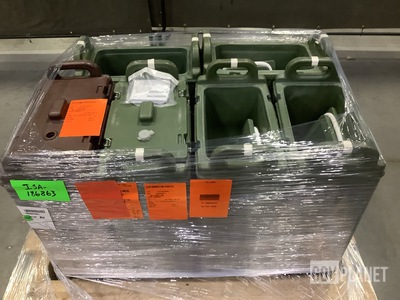 (6) Cambro Insulated Food Transporters
