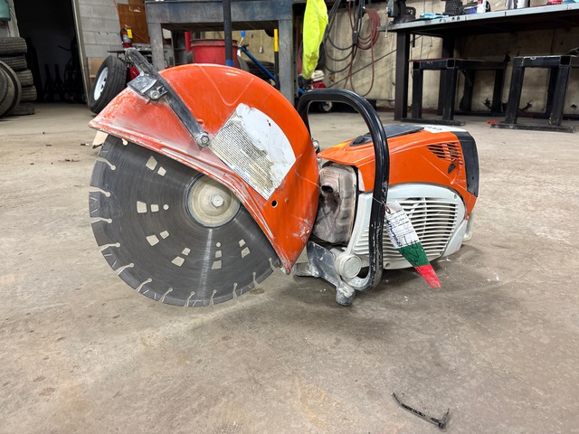 2016 Stihl TS800 Cut-Off Saw