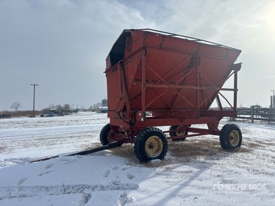 Jiffy Hydump 700 13 ft 6 in Chariot d'ensilage