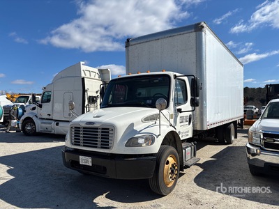 2019 Freightliner M2106 4x2 Furgonetka