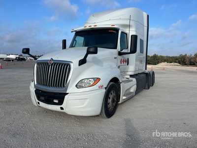 2020 International LT625 6x4 Cabeza Tractora Cabina Dormitorio