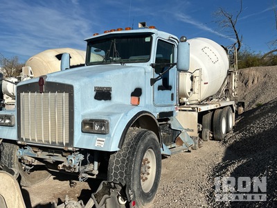 2004 Kenworth W900B Mixer Truck