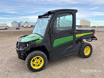 2023 John Deere Gator XUV835M 4x4 Nutsvoertuig