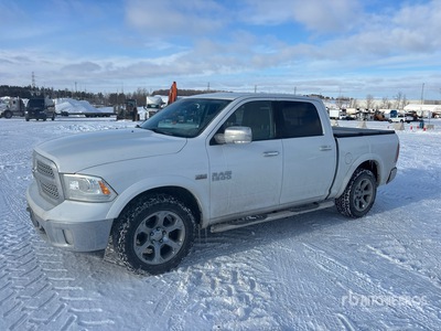 2014 Ram 1500 Laramie 4x4 Crew Cab Pick-up
