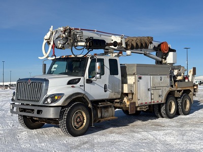 2020 Altec D3055B on 2020 International HV607 6x4 Extended Cab Digger Derrick Truck