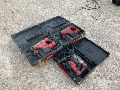 Quantity of (3) 2021 Milwaukee Electric Tools ハンドツール