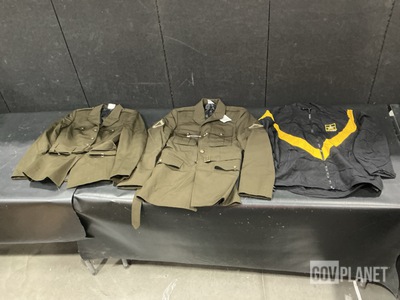 (7) Women's Coats, (11) Men's Coats, (7) Jackets & Assorted Items