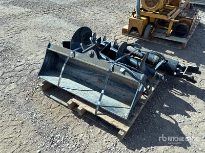 With 40 inch bucket Excavator Auger