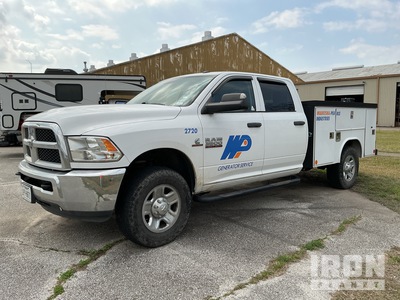 2018 Ram 3500 4x4 Crew Cab ユーティリティトラック (Inoperable)