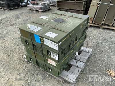 (2) Garrett Container Systems 87012A5000-3 Shipping & Storage Containers