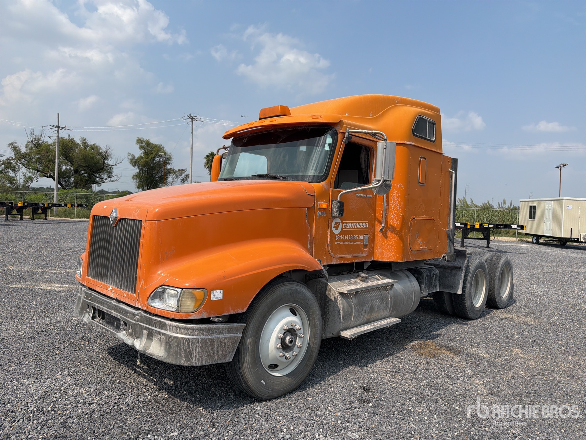 2008 International 9400i SBA 6x4 Tractocamion con Dormitorio / T/A Sleeper Truck Tractor