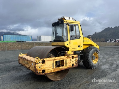 Bomag BW213DH-40 Gladde trommelpers