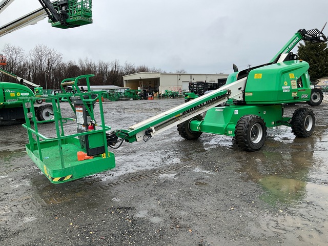 2017 JLG 400S 4WD Diesel Telescopic Boom Lift