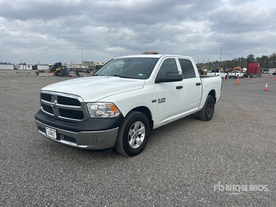 2017 Ram 1500 4x2 Crew Cab Pick Up