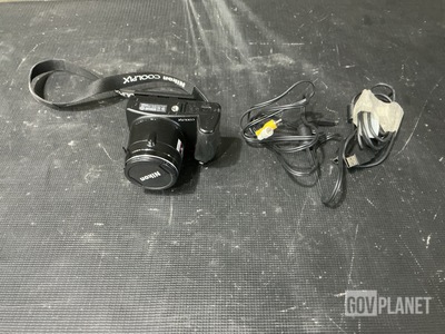 Nikon Coolpix P90 Digital Camera