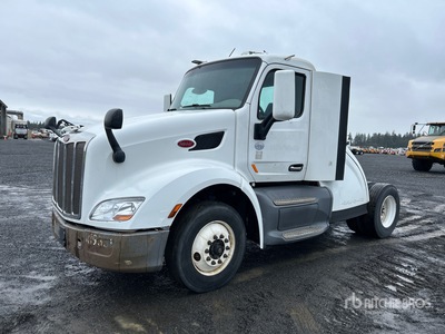 2017 Peterbilt 579 4x2 S/A Day Cab Truck Tractor